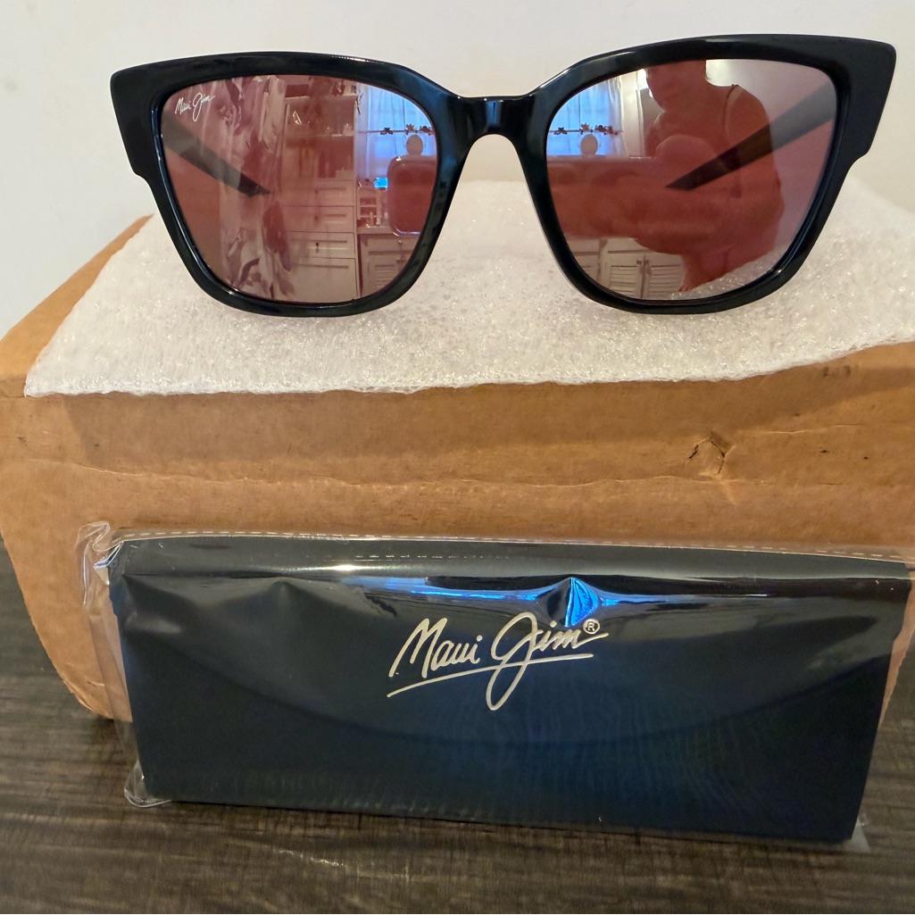 Maui Jim Honey Girl Polarized Ladies Brand New Perfect Condition 88402